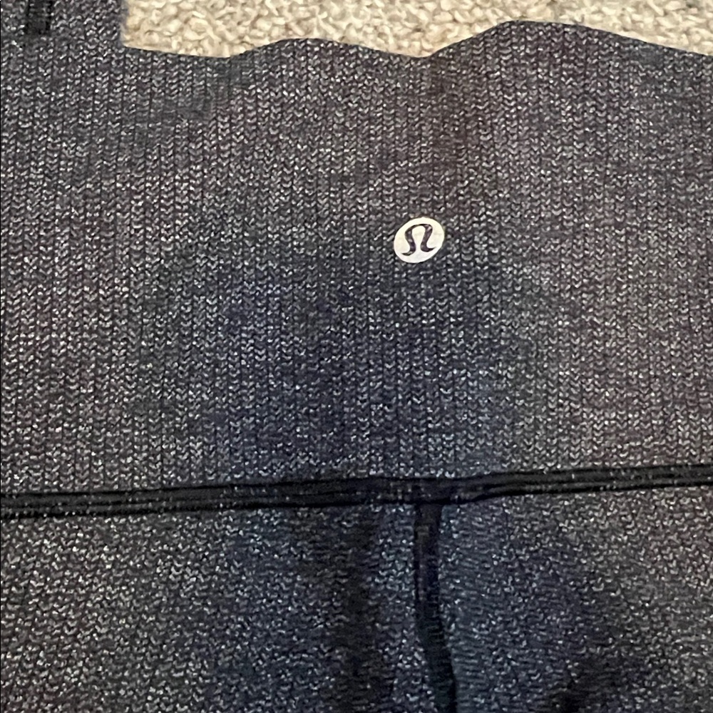 Lululemon Wunder Under High Rise Tight 28” - Picture 4 of 5